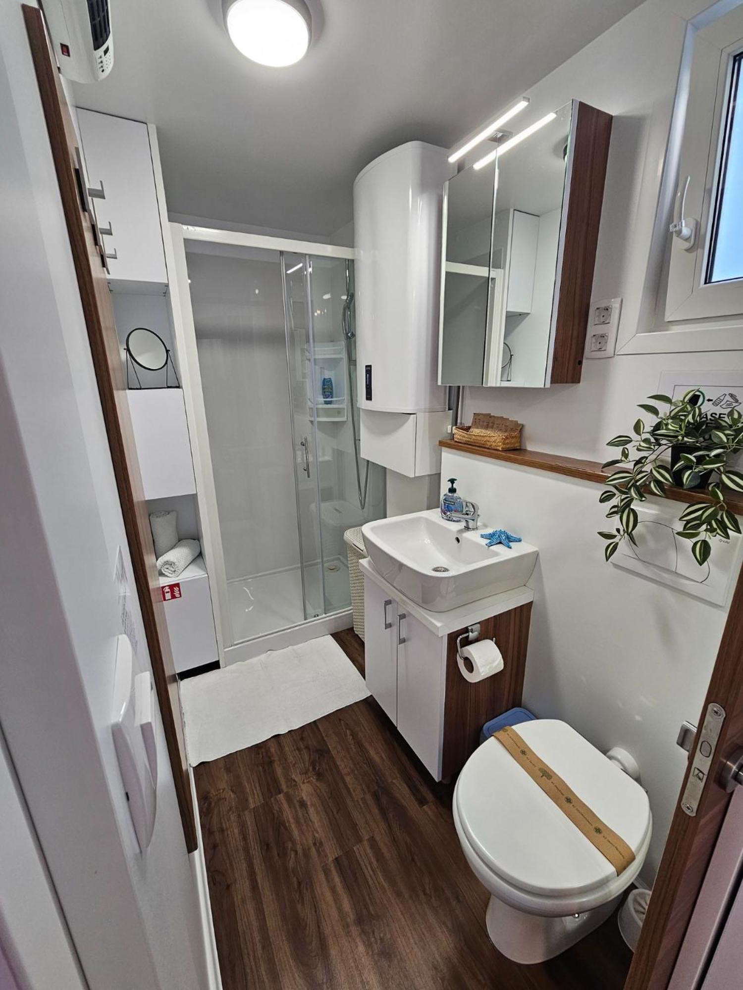 Floating Sea House - Vital Lux Порторож Экстерьер фото