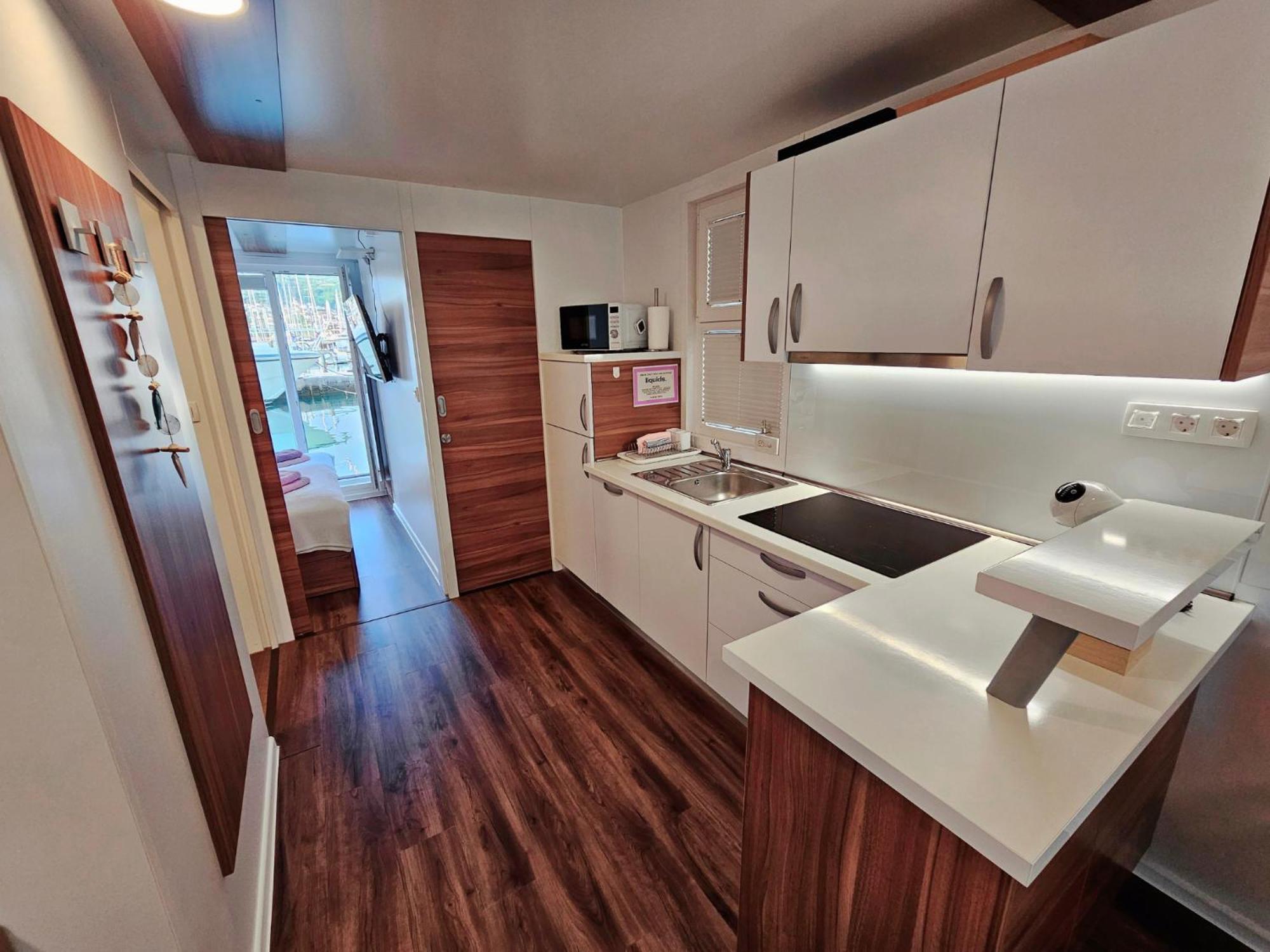 Floating Sea House - Vital Lux Порторож Экстерьер фото